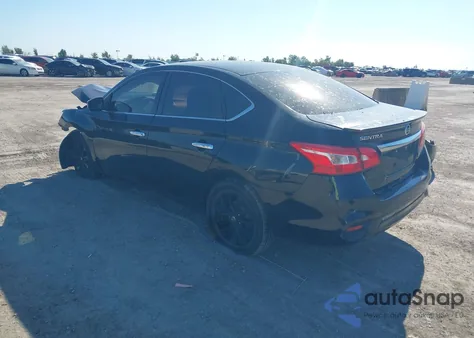 2018 Nissan Sentra S z USA, uszkodzony, nr VIN 3N1AB7AP8JY302780